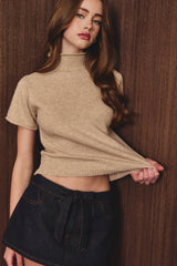 SOFT KNIT SHORT SLEEVE CROPPED TOP