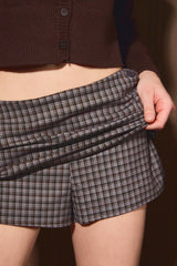 LOW WAIST BUTTON DETAIL MINI SKORT