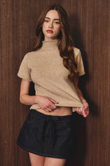 SOFT KNIT SHORT SLEEVE CROPPED TOP