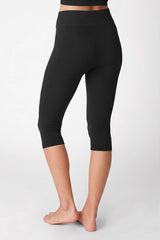 Signature Capri Leggings
