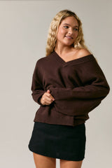 V-NECK OVERSIZED SWEATER